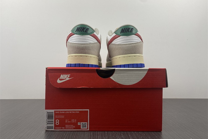 NIKE SB Dunk Low  DX6037-781