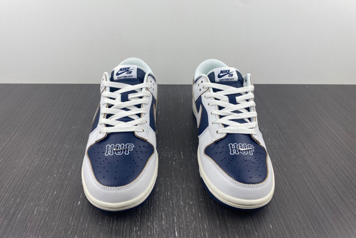 HUF x Nike SB Dunk Low NYC  FD8775-100