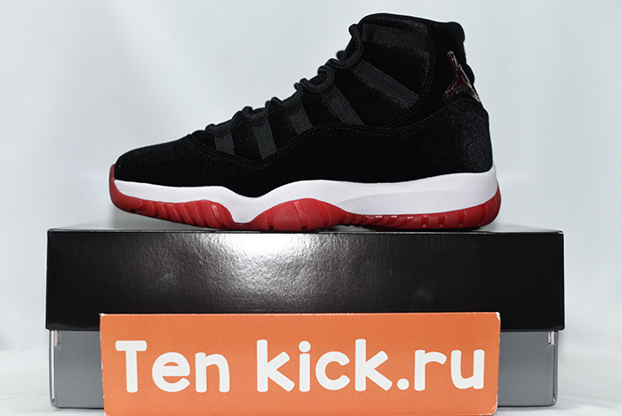 Air Jordan 11 WMNS “Bred Velvet”  DB5457-061